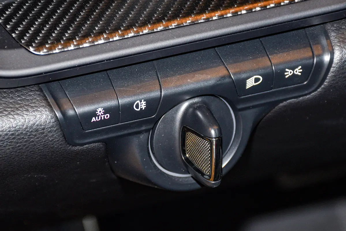 PORSCHE Carrera / 911 GT3 RS 2025 - photo 6 - Import Émirats | International Cars