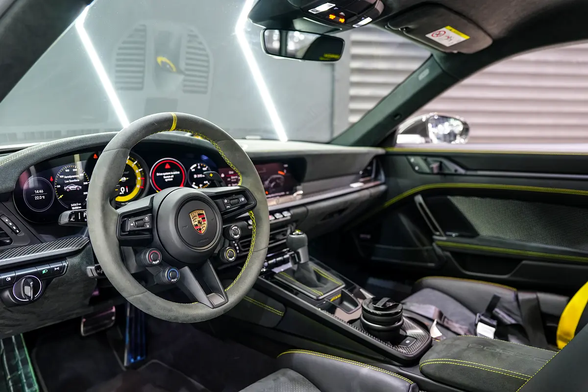 PORSCHE Carrera / 911 GT3 RS 2024 - photo 5 - Import Émirats | International Cars