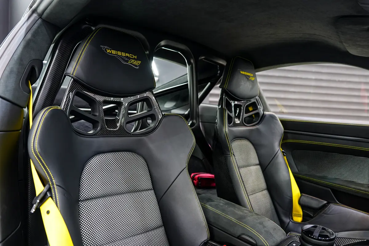 PORSCHE Carrera / 911 GT3 RS 2024 - photo 8 - Import Émirats | International Cars