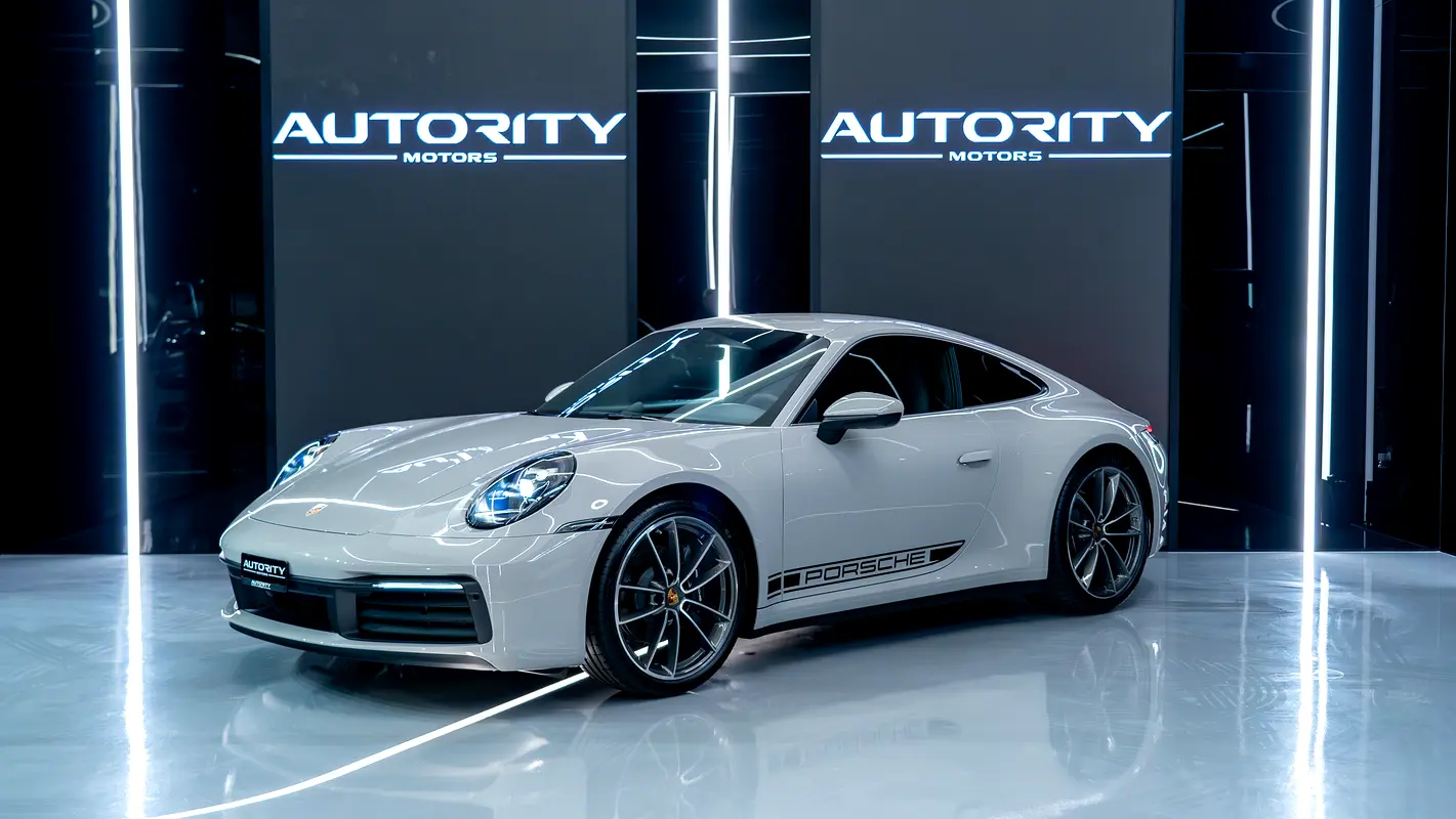 PORSCHE Carrera / 911 2024 - photo 3 - Import Émirats | International Cars