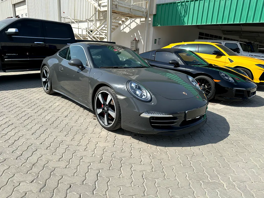 PORSCHE Carrera / 911 Carrera 4S 2014 - photo 2 - Import Émirats | International Cars