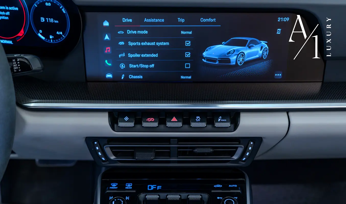 PORSCHE Carrera / 911 Turbo S 2022 - photo 12 - Import Émirats | International Cars