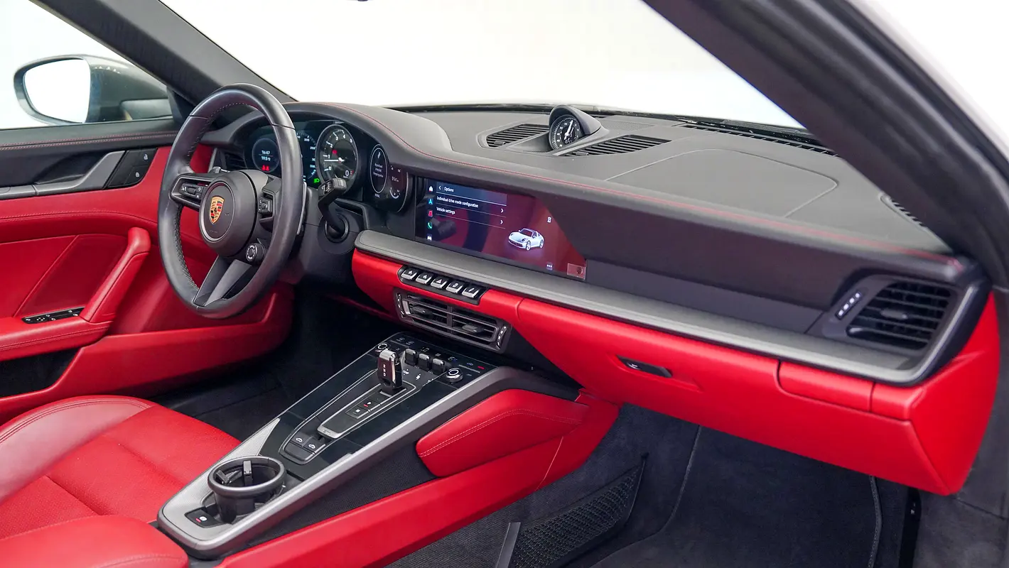 PORSCHE Carrera / 911 Targa 4 2024 - photo 6 - Import Émirats | International Cars