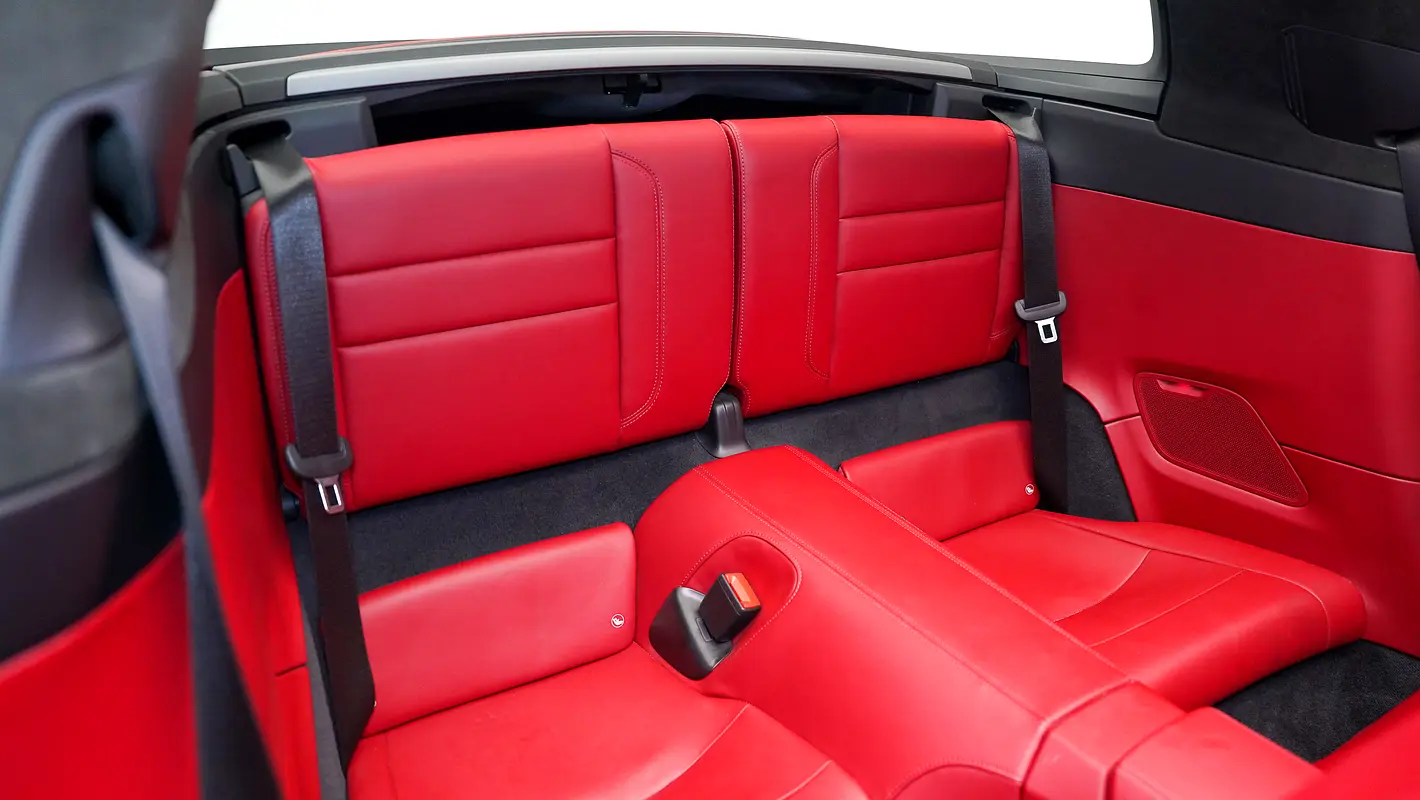 PORSCHE Carrera / 911 Targa 4 2024 - photo 7 - Import Émirats | International Cars