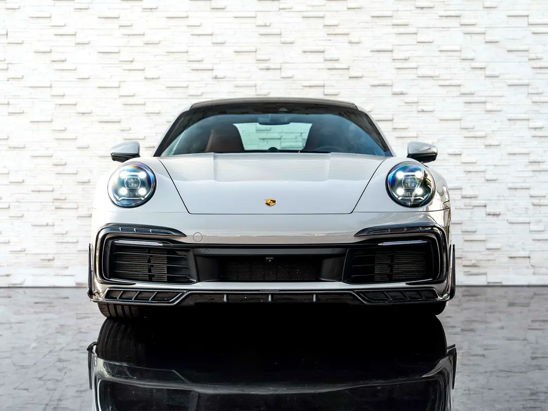 PORSCHE Carrera / 911 Carrera S 2024 - photo 3 - Import Émirats | International Cars