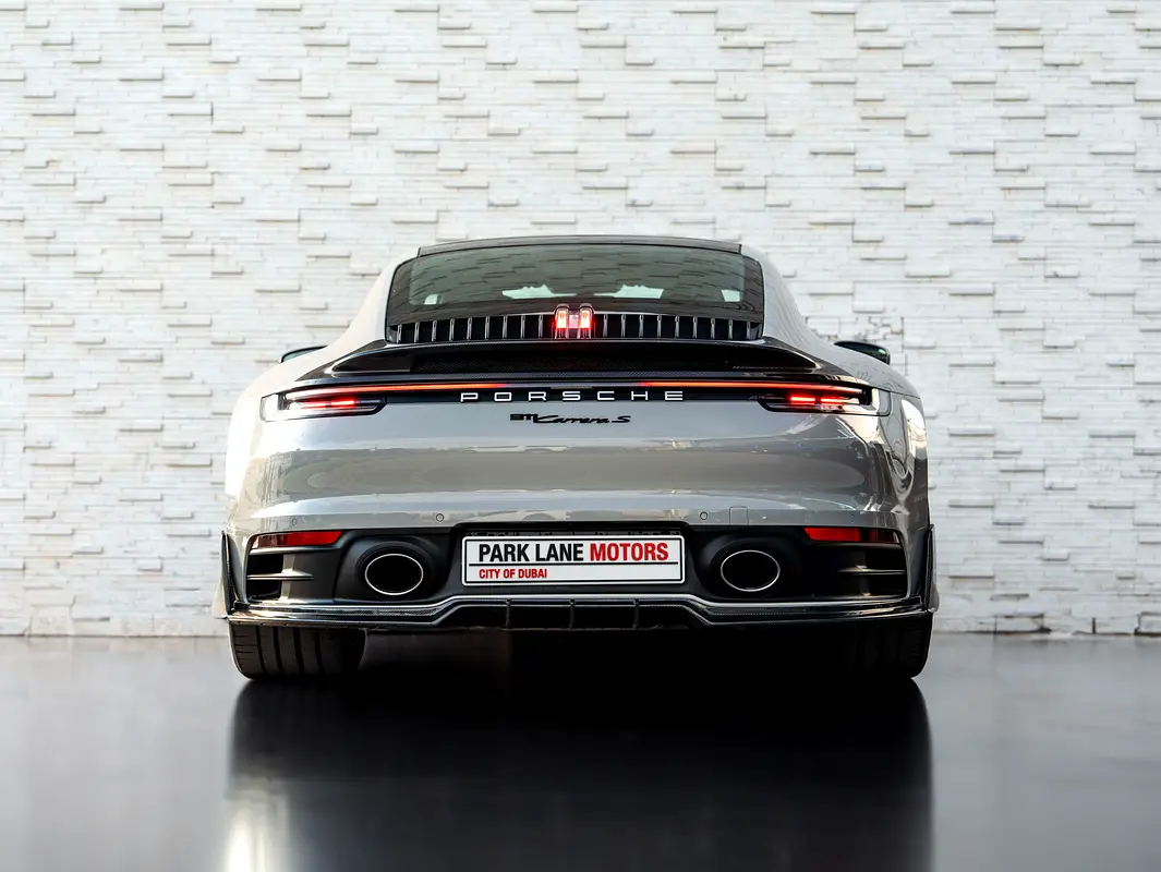 PORSCHE Carrera / 911 Carrera S 2024 - photo 5 - Import Émirats | International Cars
