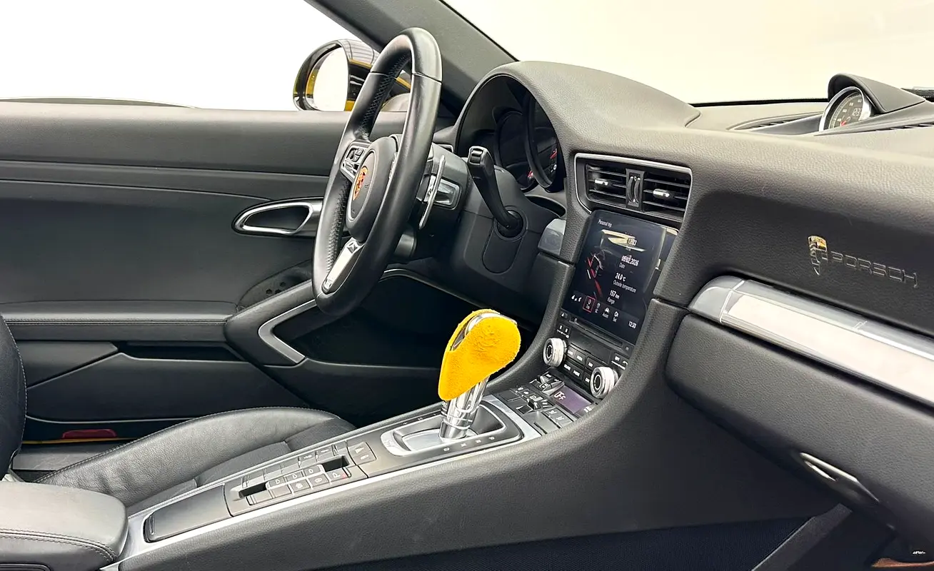 PORSCHE Carrera / 911 2019 - photo 10 - Import Émirats | International Cars