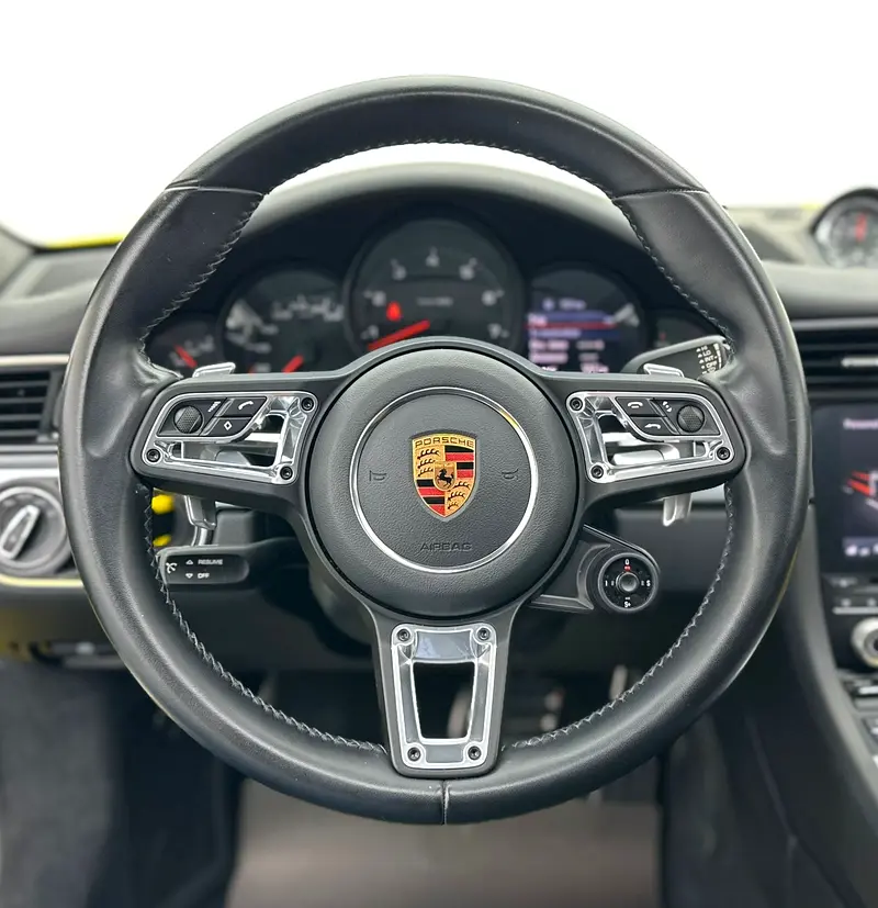 PORSCHE Carrera / 911 2019 - photo 8 - Import Émirats | International Cars