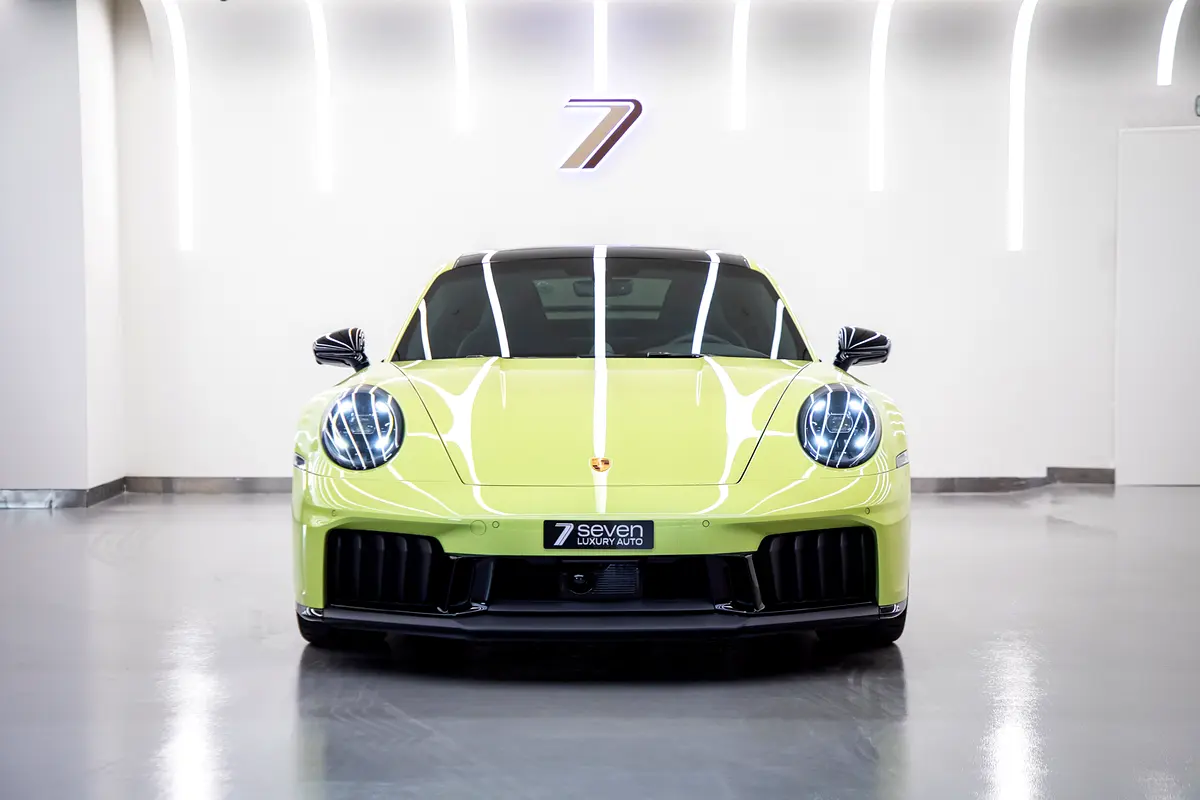 PORSCHE Carrera / 911 GTS 2025