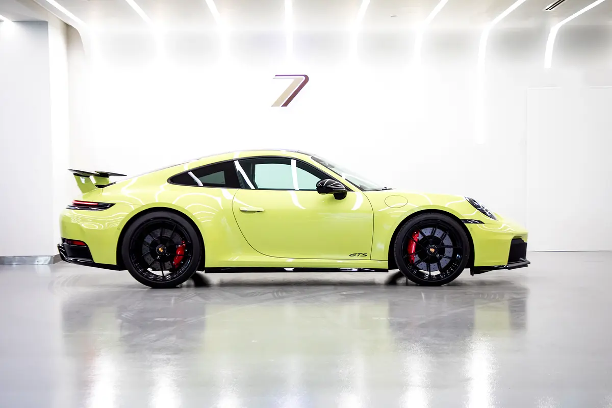 PORSCHE Carrera / 911 GTS 2025 - photo 3 - Import Émirats | International Cars