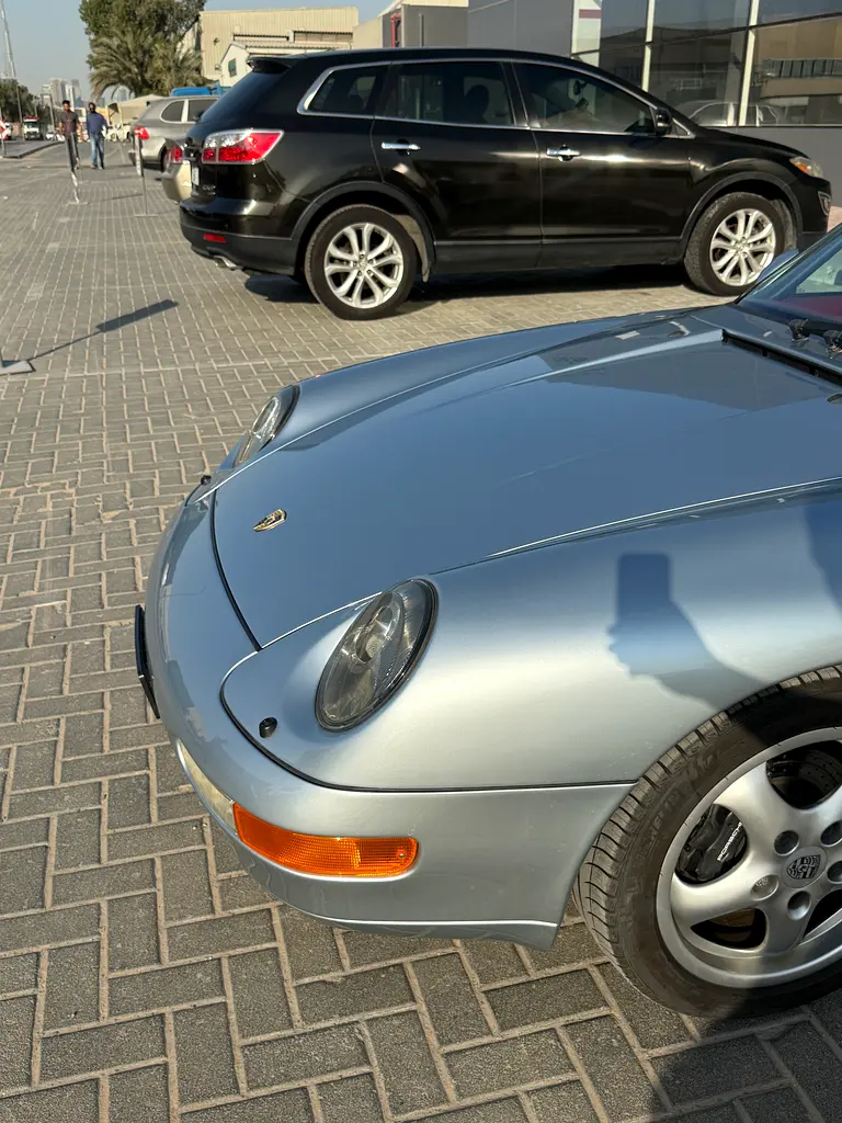 PORSCHE Carrera / 911 Carrera 2 1994 - photo 6 - Import Émirats | International Cars
