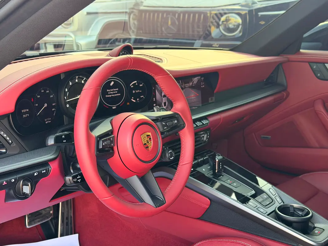 PORSCHE Carrera / 911 2024 - photo 7 - Import Émirats | International Cars