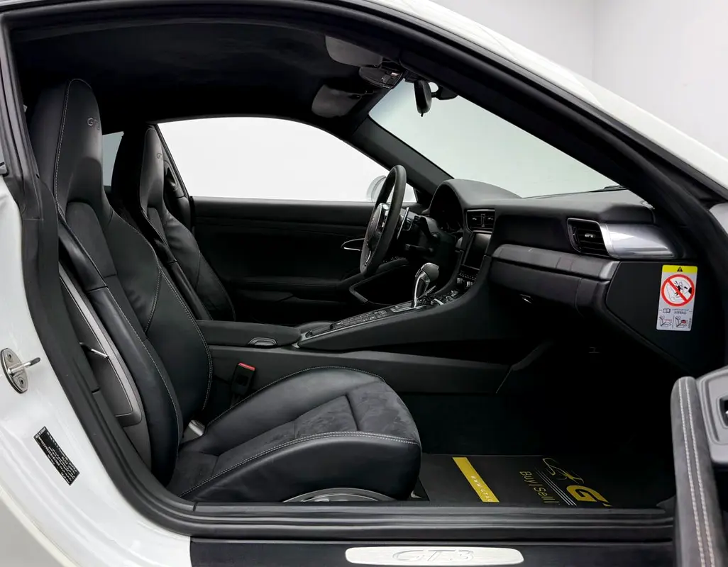 PORSCHE Carrera / 911 GT3 2014 - photo 12 - Import Émirats | International Cars