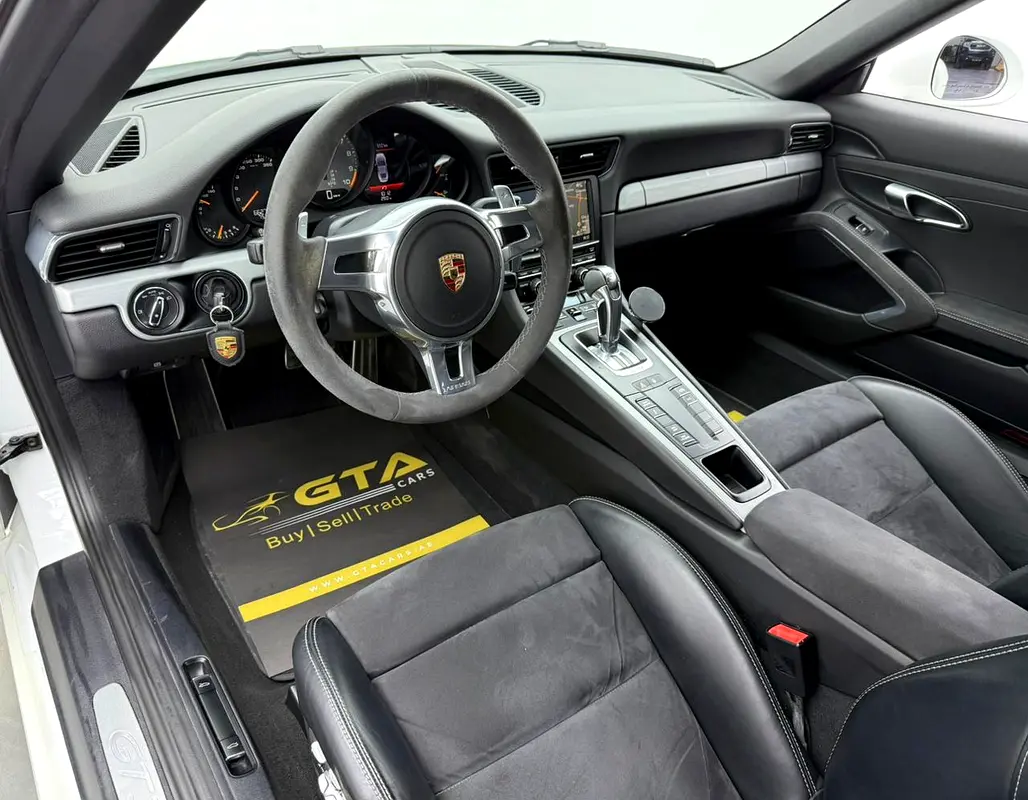 PORSCHE Carrera / 911 GT3 2014 - photo 8 - Import Émirats | International Cars