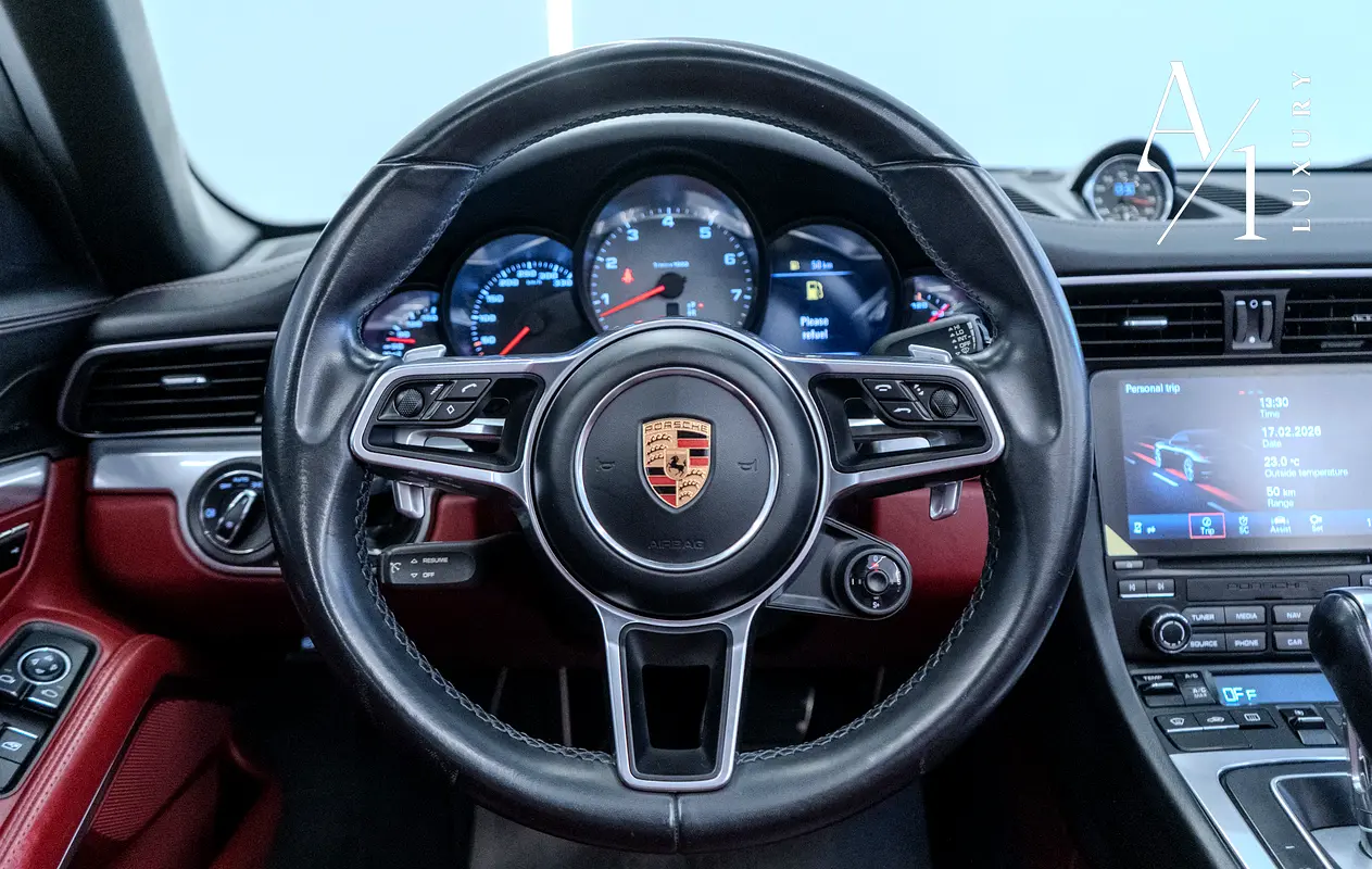 PORSCHE Carrera / 911 Carrera 4S 2017 - photo 10 - Import Émirats | International Cars