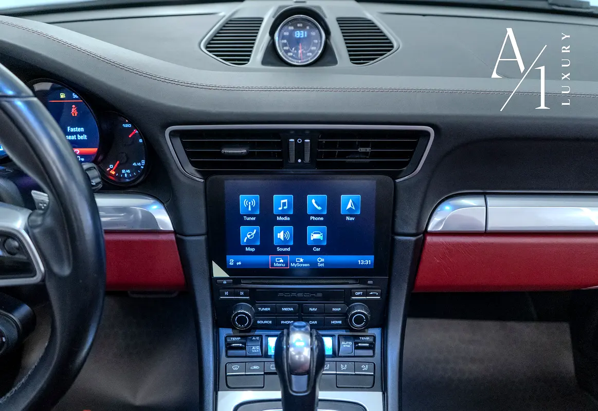 PORSCHE Carrera / 911 Carrera 4S 2017 - photo 11 - Import Émirats | International Cars