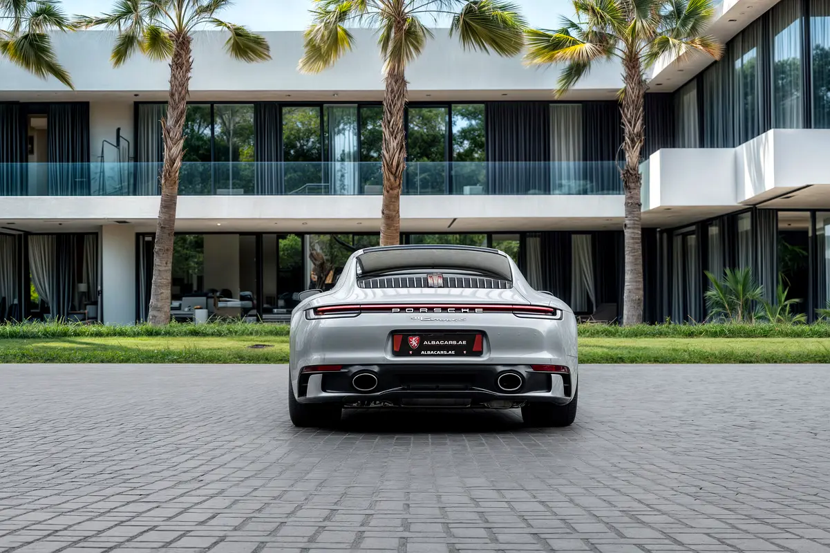 PORSCHE Carrera / 911 Carrera 4S 2020 - photo 5 - Import Émirats | International Cars