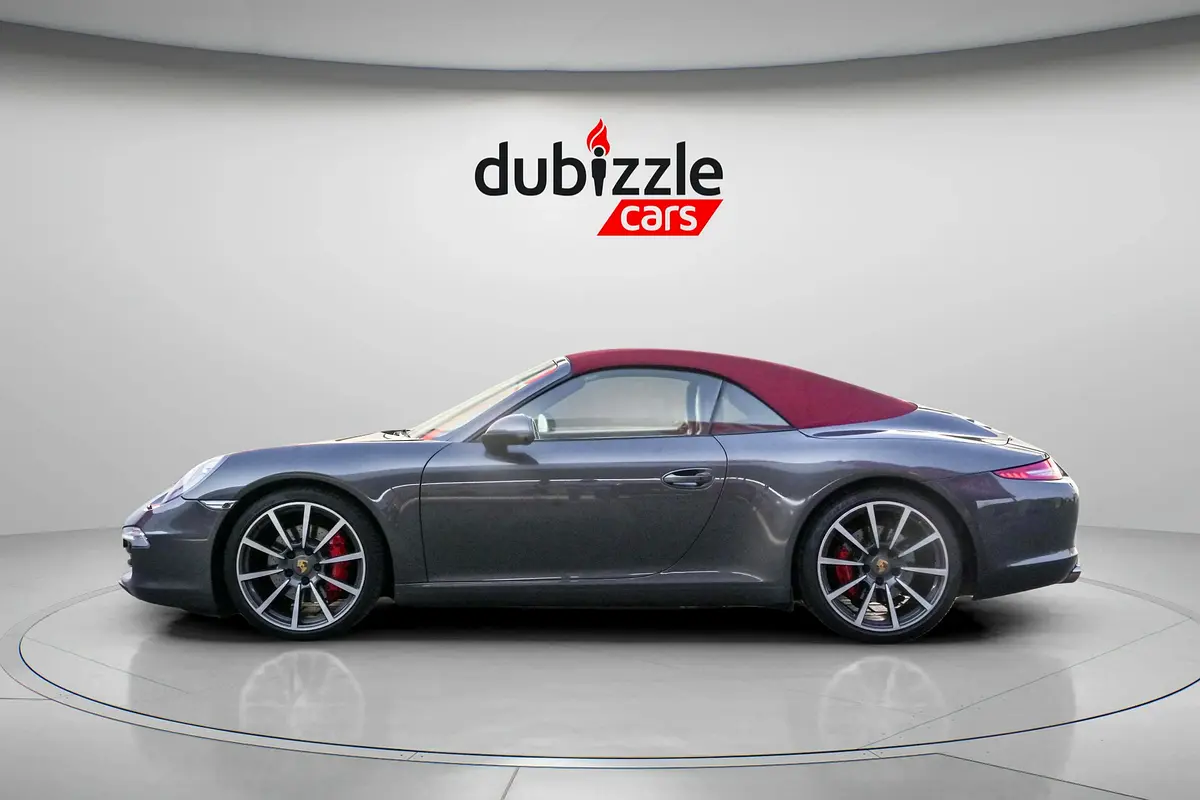 PORSCHE Carrera / 911 Carrera S 2015 - photo 5 - Import Émirats | International Cars