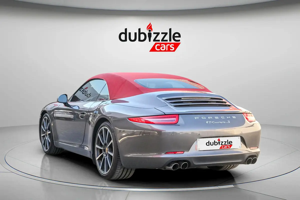 PORSCHE Carrera / 911 Carrera S 2015 - photo 8 - Import Émirats | International Cars