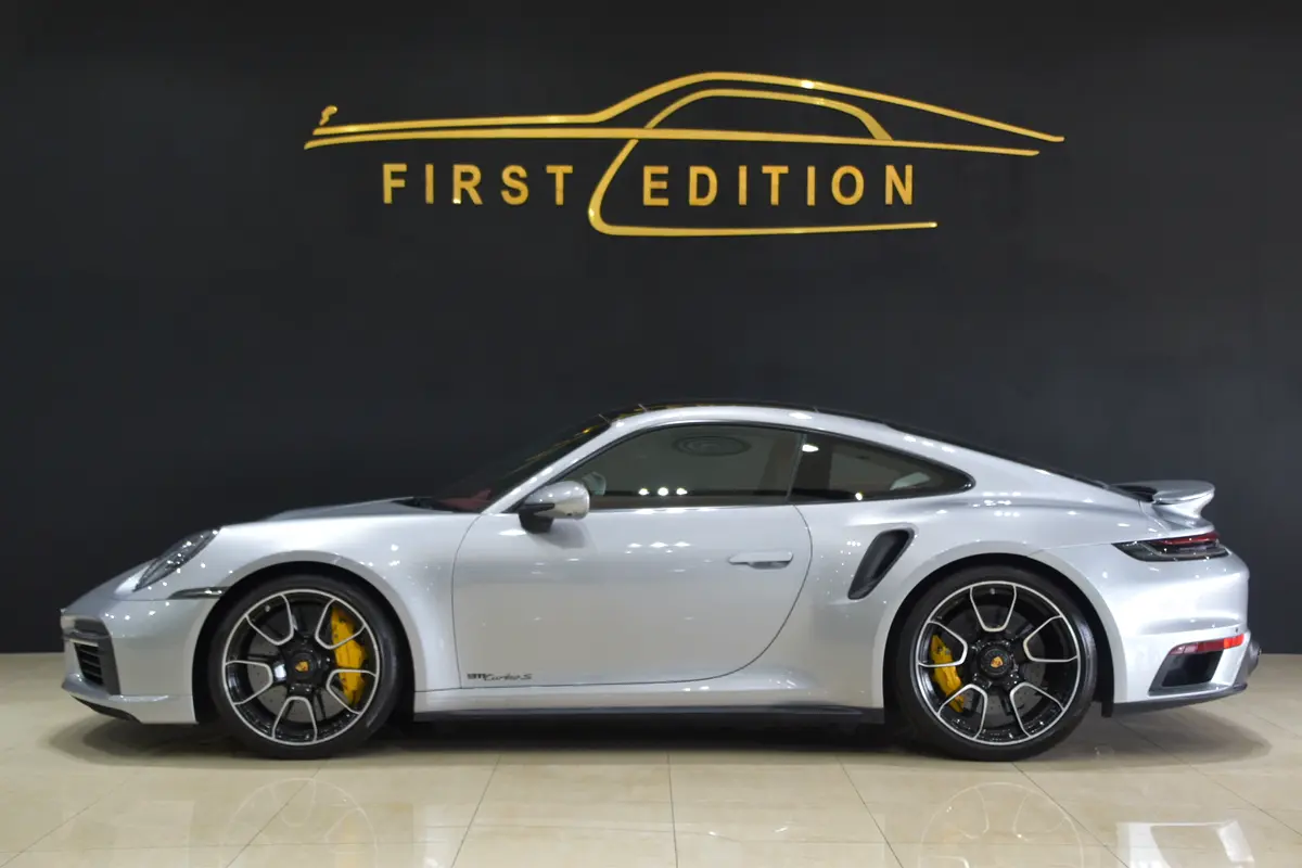 PORSCHE Carrera / 911 Turbo S 2021 - photo 5 - Import Émirats | International Cars
