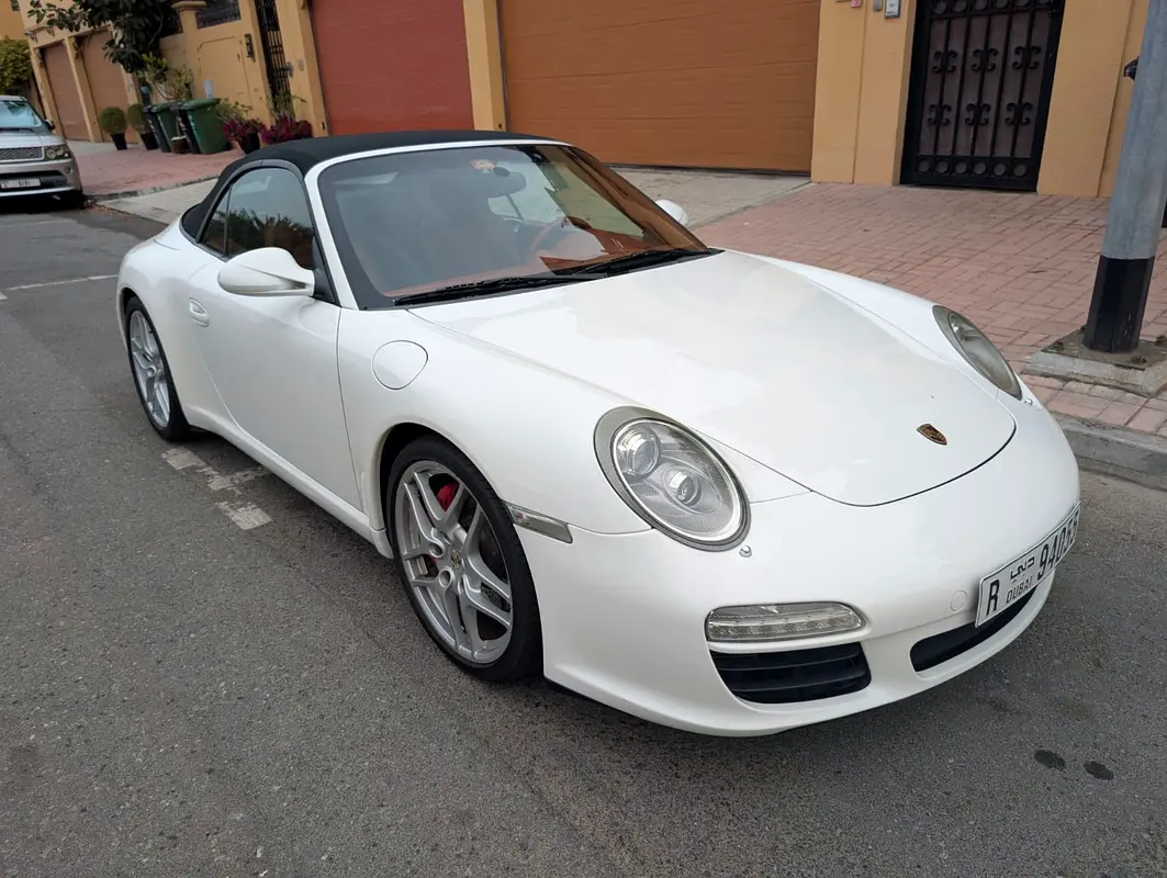 PORSCHE Carrera / 911 Carrera S 2011