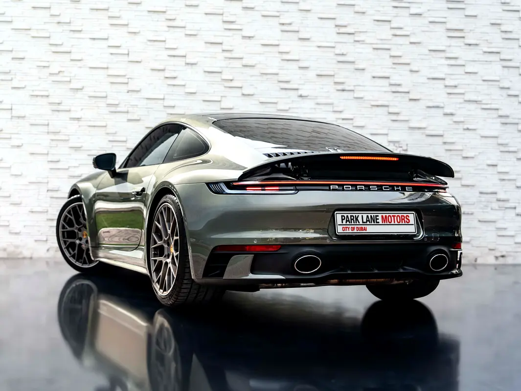 PORSCHE Carrera / 911 Carrera S 2020 - photo 3 - Import Émirats | International Cars