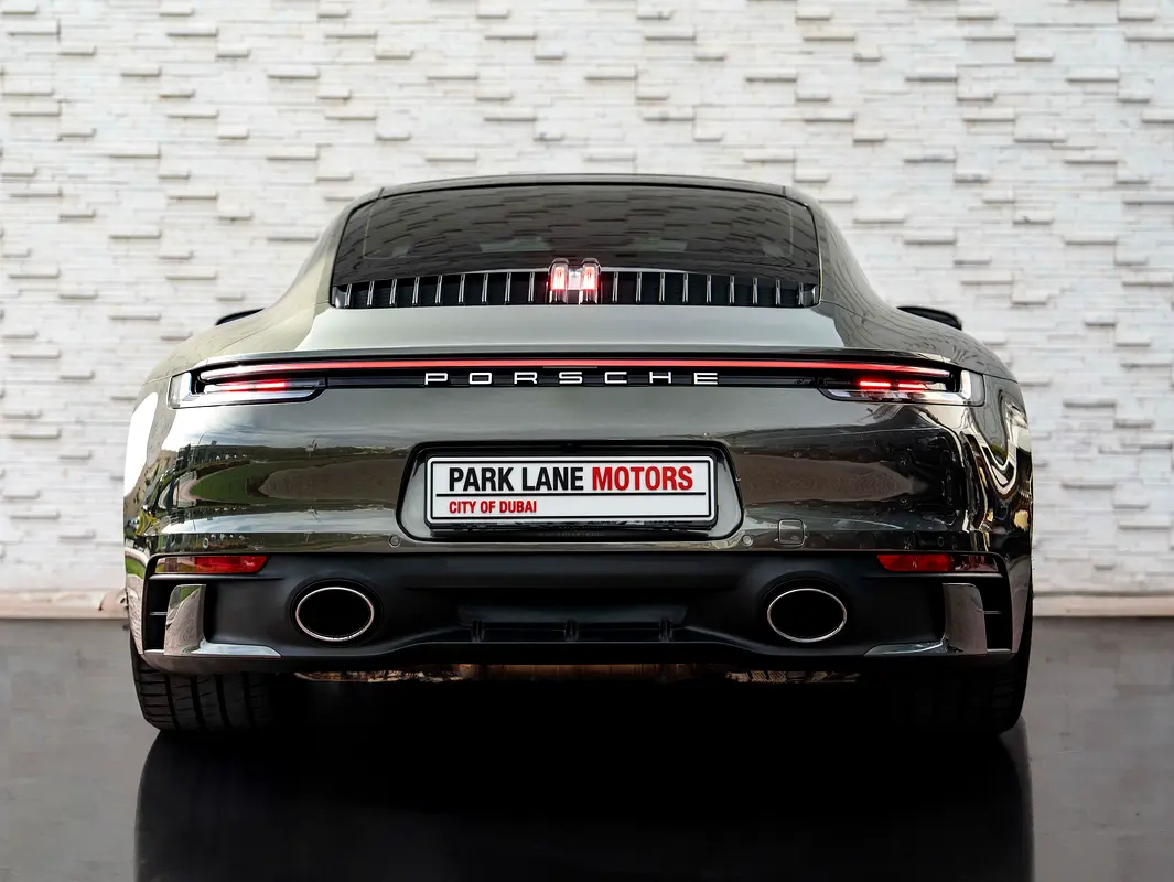 PORSCHE Carrera / 911 Carrera S 2020 - photo 4 - Import Émirats | International Cars