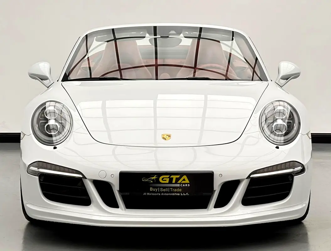 PORSCHE Carrera / 911 4 GTS 2015 - photo 2 - Import Émirats | International Cars