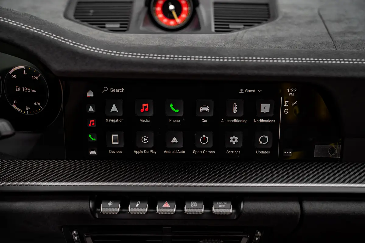 PORSCHE Carrera / 911 GT3 RS 2025 - photo 12 - Import Émirats | International Cars