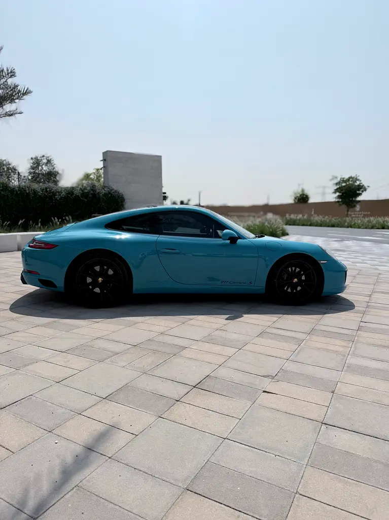 PORSCHE Carrera / 911 Carrera S 2017 - photo 6 - Import Émirats | International Cars