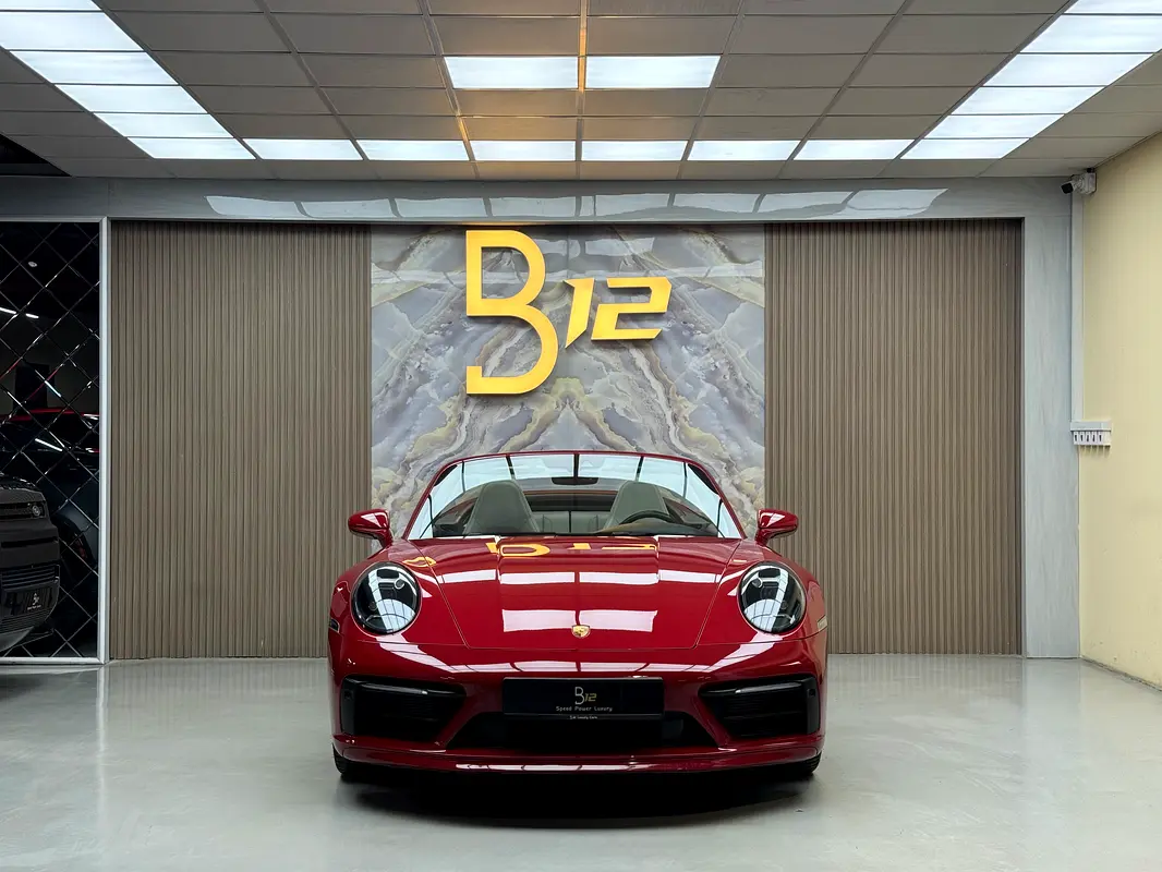 PORSCHE Carrera / 911 Carrera 4S 2022 - photo 3 - Import Émirats | International Cars