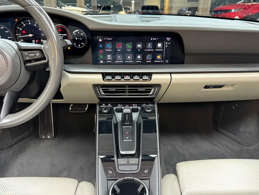 PORSCHE Carrera / 911 Carrera 4S 2022 - photo 8 - Import Émirats | International Cars