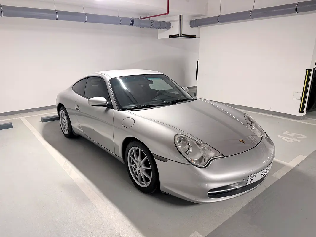 PORSCHE Carrera / 911 2002