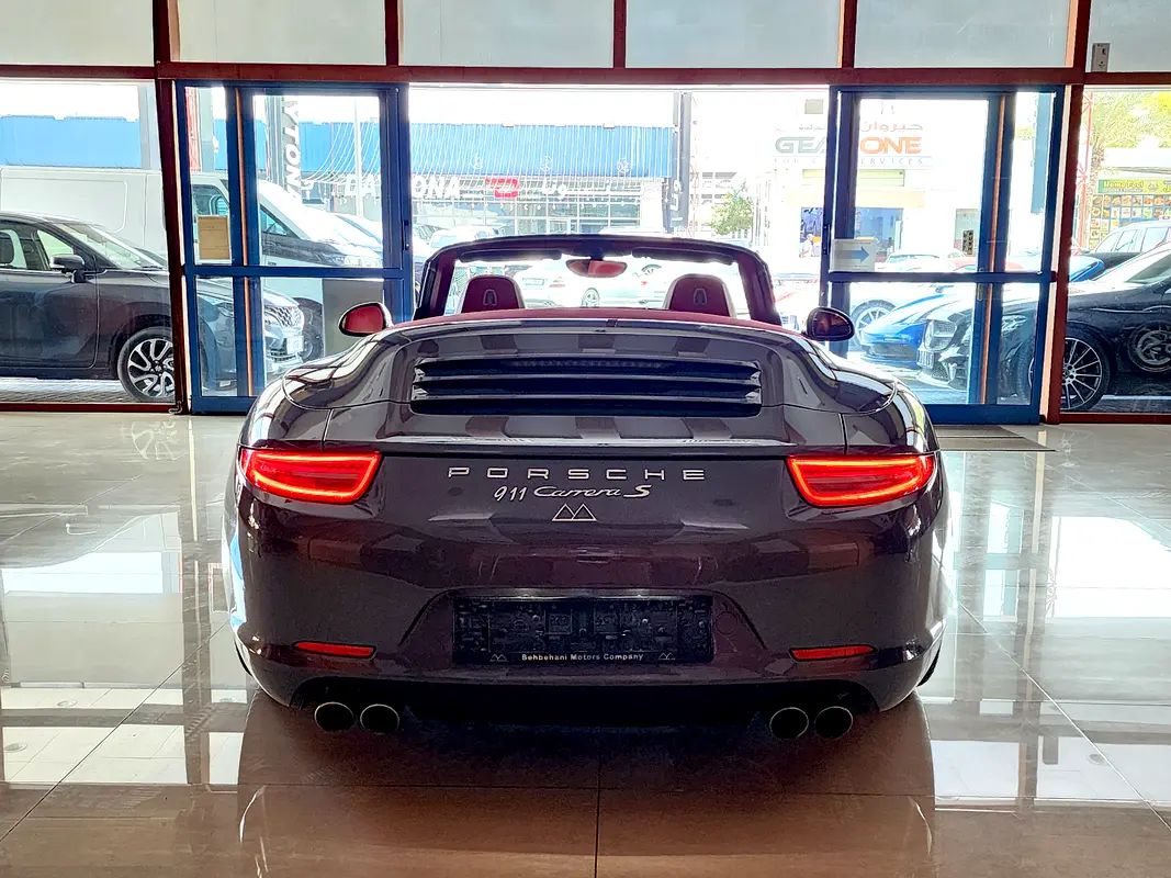 PORSCHE Carrera / 911 Carrera S 2012 - photo 6 - Import Émirats | International Cars