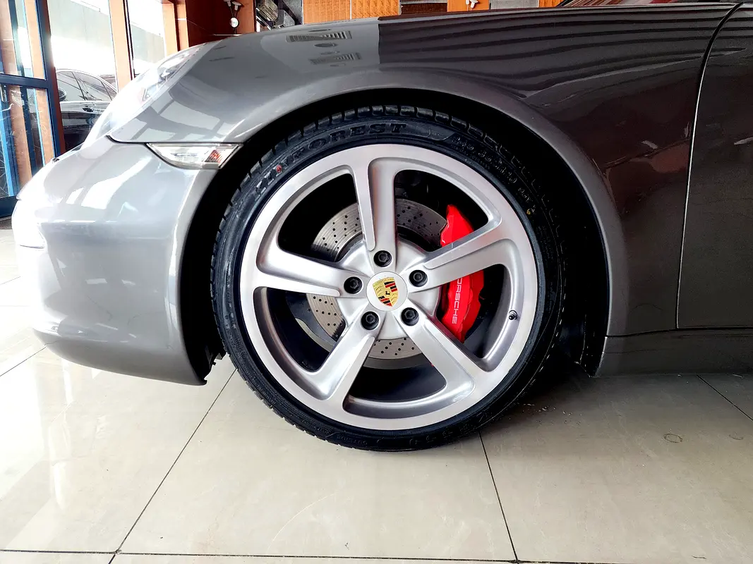 PORSCHE Carrera / 911 Carrera S 2012 - photo 7 - Import Émirats | International Cars