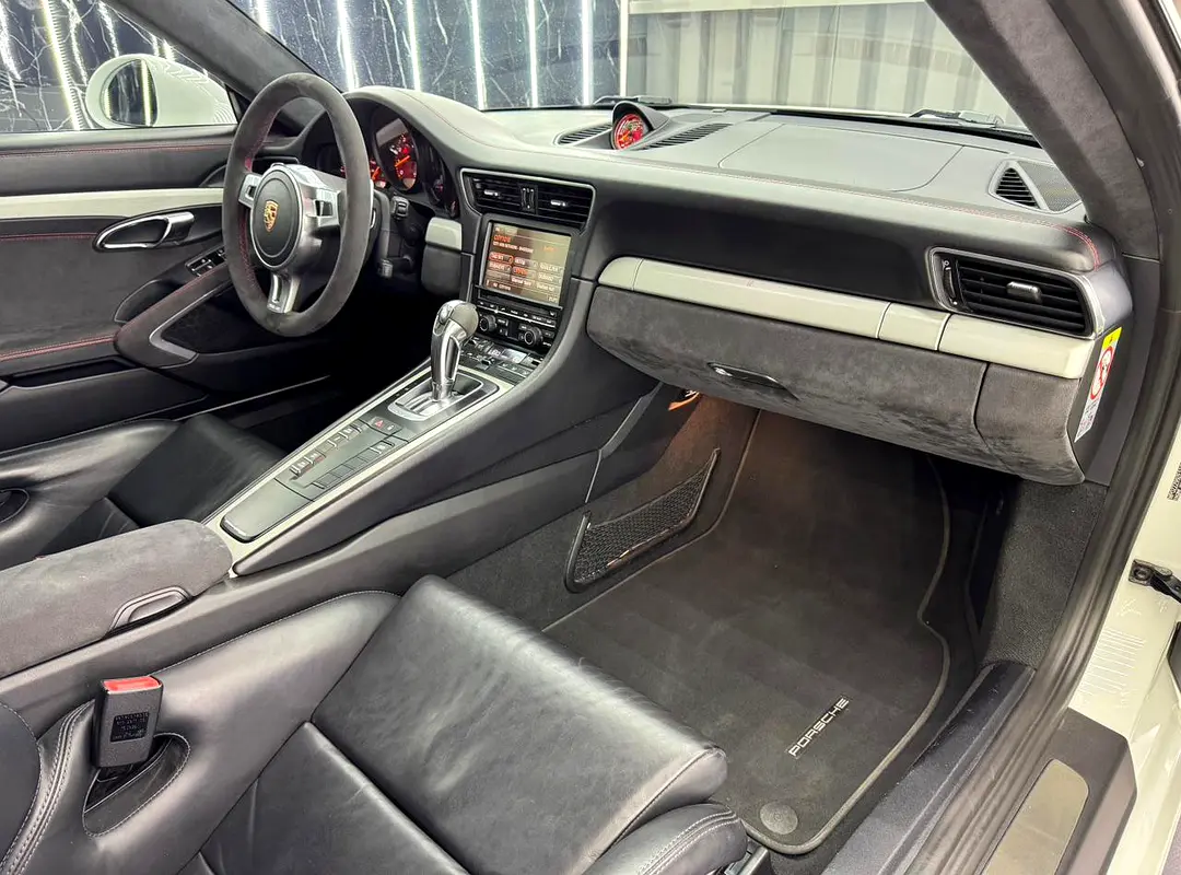 PORSCHE Carrera / 911 GT3 2014 - photo 12 - Import Émirats | International Cars