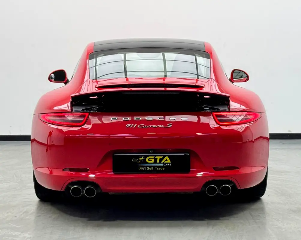 PORSCHE Carrera / 911 Carrera S 2013 - photo 5 - Import Émirats | International Cars