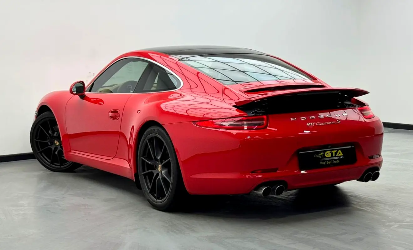 PORSCHE Carrera / 911 Carrera S 2013 - photo 6 - Import Émirats | International Cars