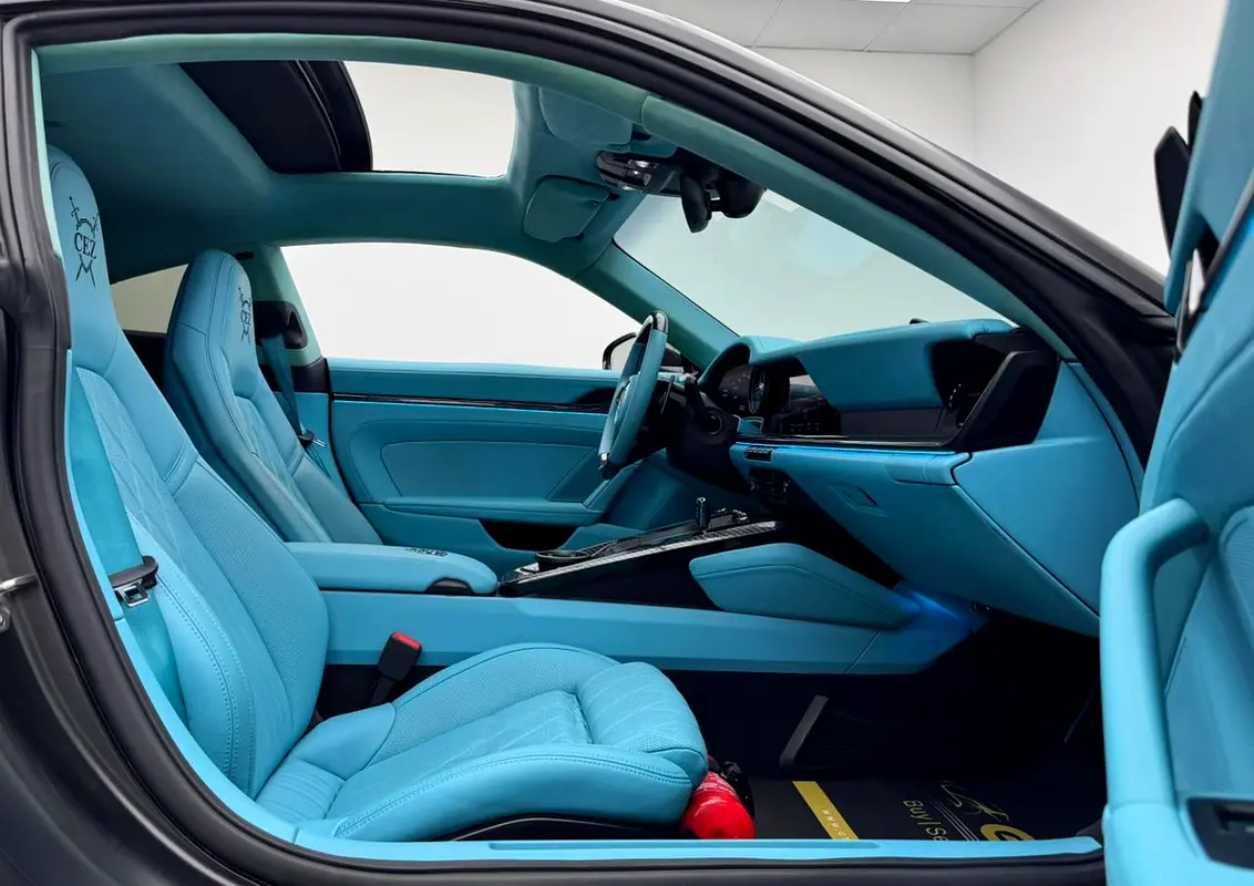 PORSCHE Carrera / 911 Carrera S 2020 - photo 12 - Import Émirats | International Cars