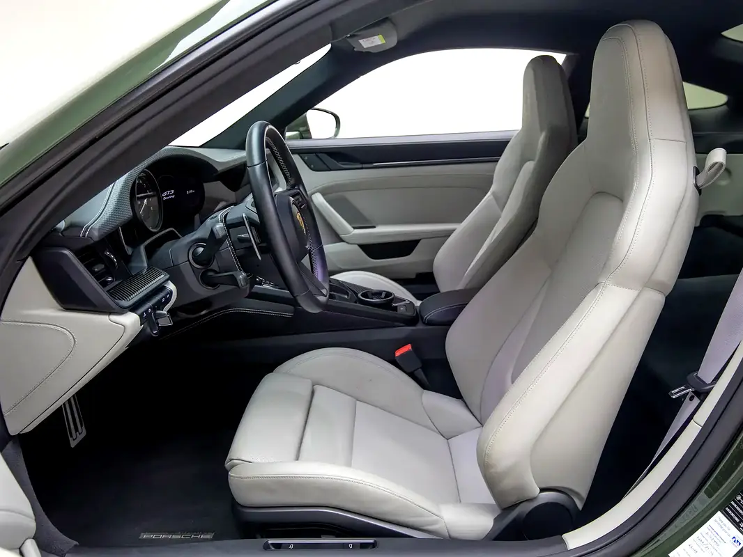 PORSCHE Carrera / 911 GT3 2022 - photo 9 - Import Émirats | International Cars