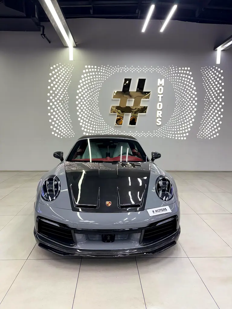 PORSCHE Carrera / 911 Carrera S 2019 - photo 10 - Import Émirats | International Cars