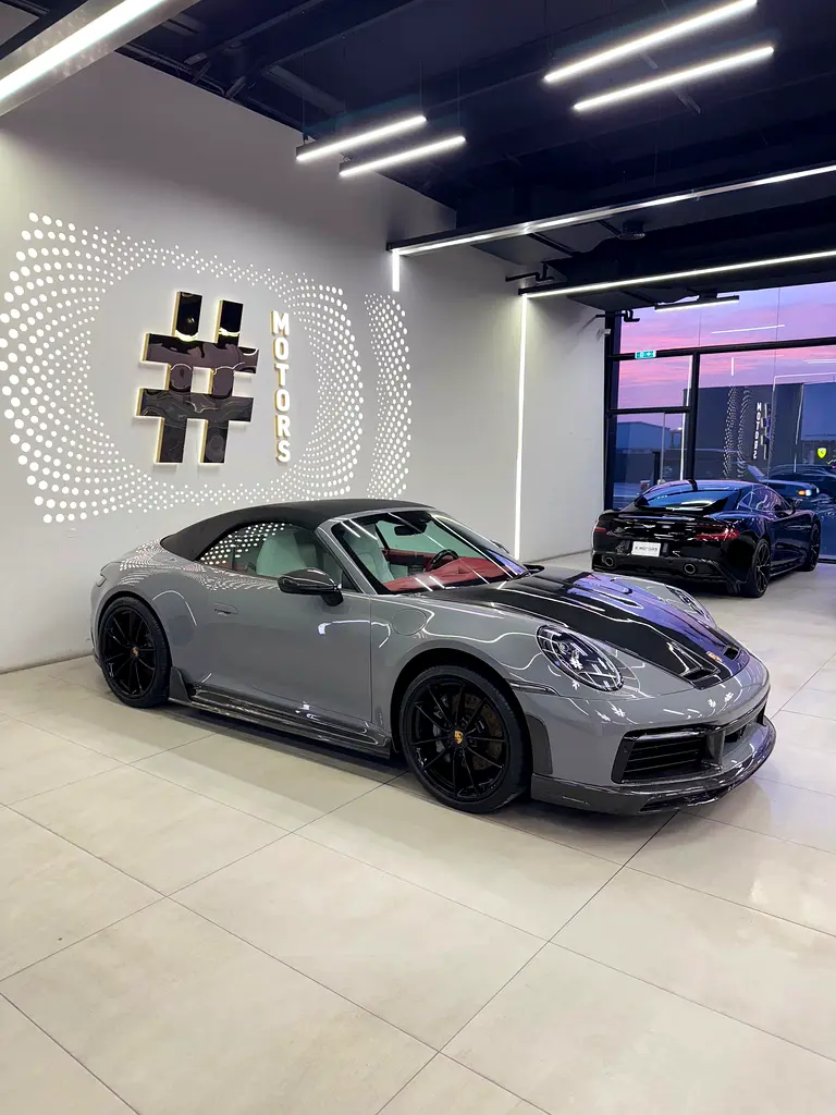 PORSCHE Carrera / 911 Carrera S 2019 - photo 3 - Import Émirats | International Cars