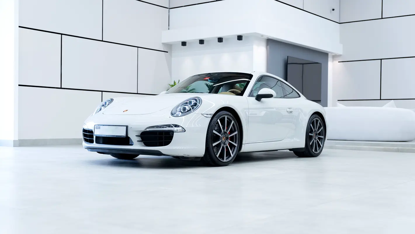 PORSCHE Carrera / 911 Carrera S 2014 - photo 4 - Import Émirats | International Cars