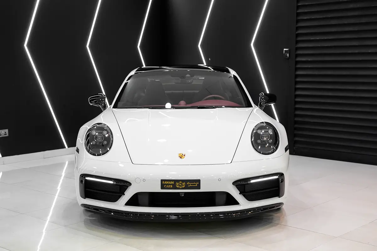 PORSCHE Carrera / 911 GTS 2024 - photo 2 - Import Émirats | International Cars