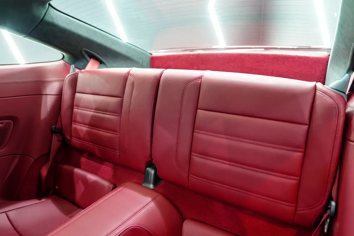 PORSCHE Carrera / 911 GTS 2024 - photo 7 - Import Émirats | International Cars