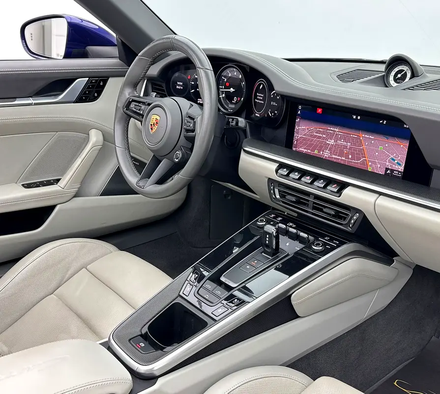 PORSCHE Carrera / 911 Carrera S 2020 - photo 10 - Import Émirats | International Cars