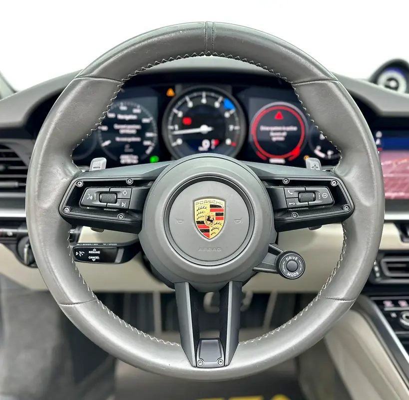 PORSCHE Carrera / 911 Carrera S 2020 - photo 8 - Import Émirats | International Cars