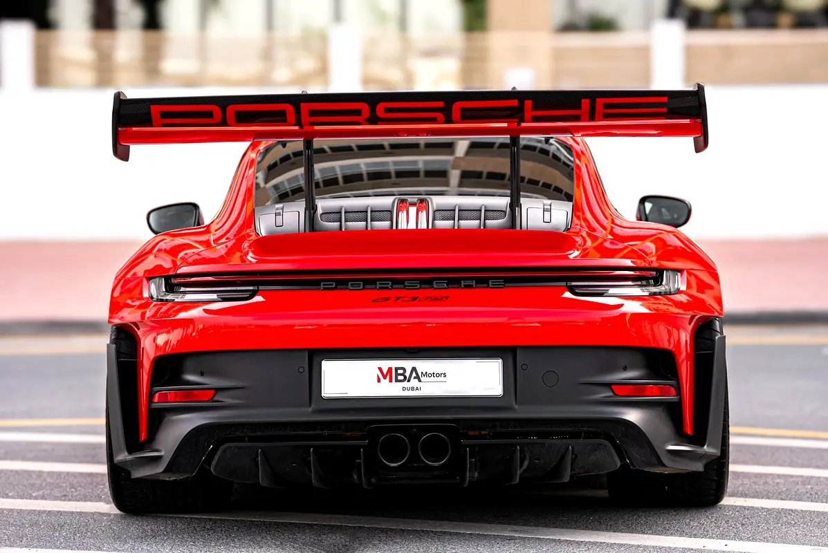 PORSCHE Carrera / 911 GT3 RS 2023 - photo 10 - Import Émirats | International Cars