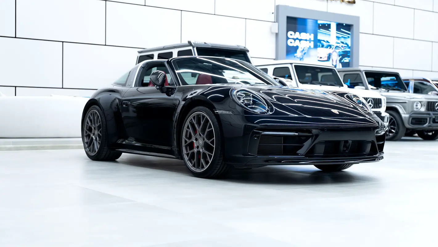 PORSCHE Carrera / 911 Targa 4S 2024