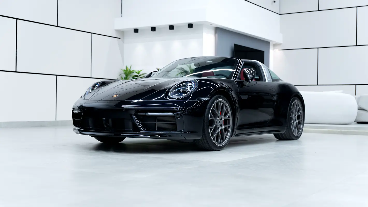 PORSCHE Carrera / 911 Targa 4S 2024 - photo 4 - Import Émirats | International Cars
